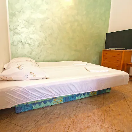 Lägenhet Slavka 1155 Pula