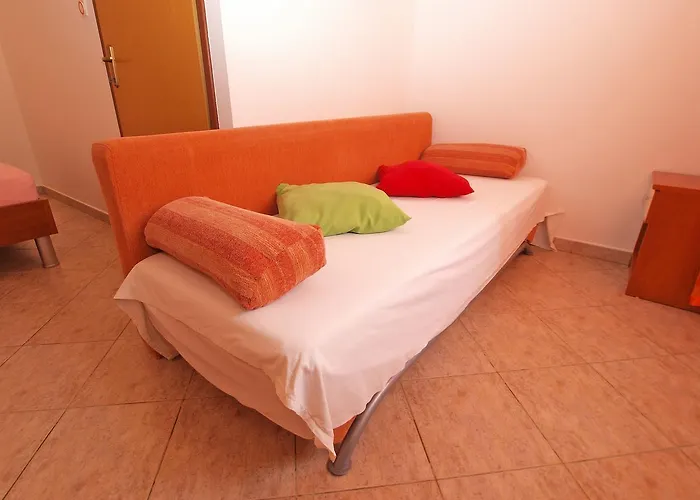 Slavka 1155 Apartment