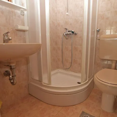 Appartamento Slavka 1155 Pola