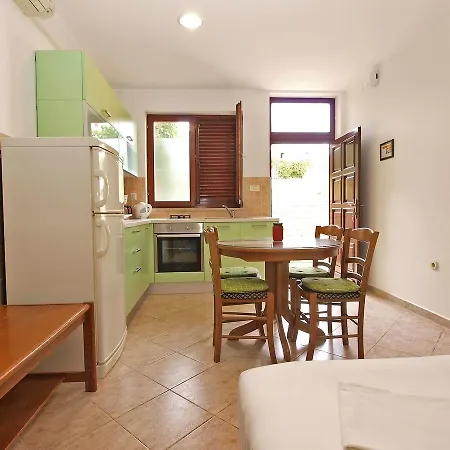 Slavka 1155 Appartamento *