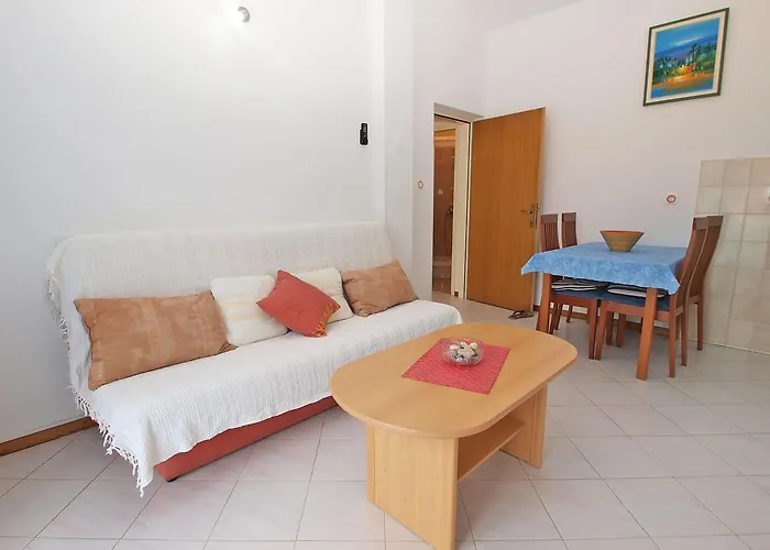 Slavka 1155 * Πούλα