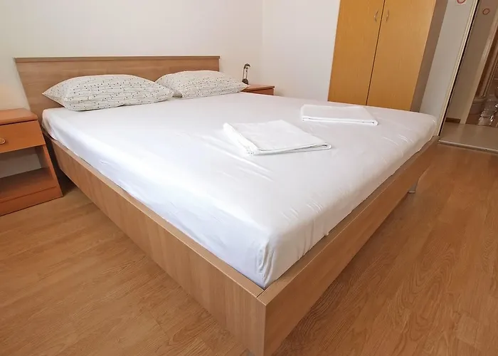 Διαμέρισμα Slavka 1155 Πούλα