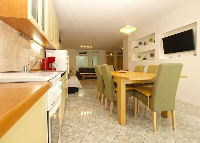 Slavka 1155 Διαμέρισμα Πούλα